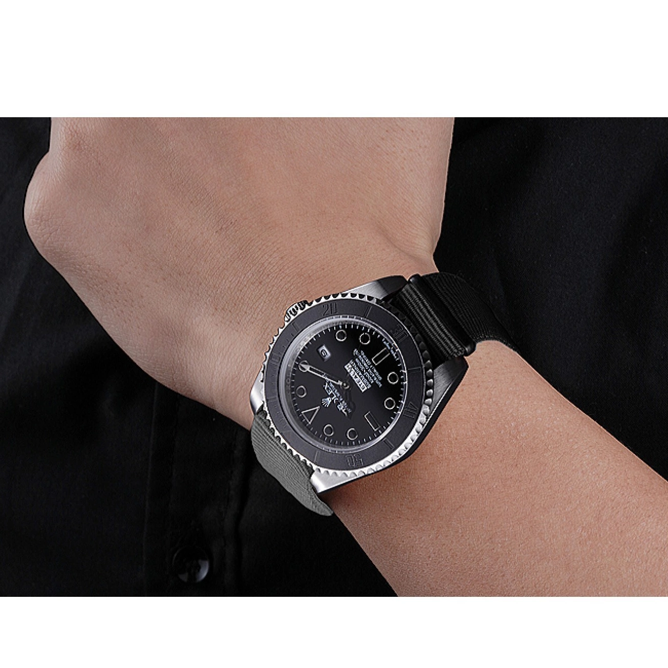 AAA replica watch Rolex Black Stealth 621988 Submariner 0614